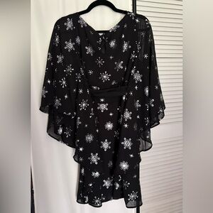 Smak Parlour black & Silver Snowflake social climber Caftan